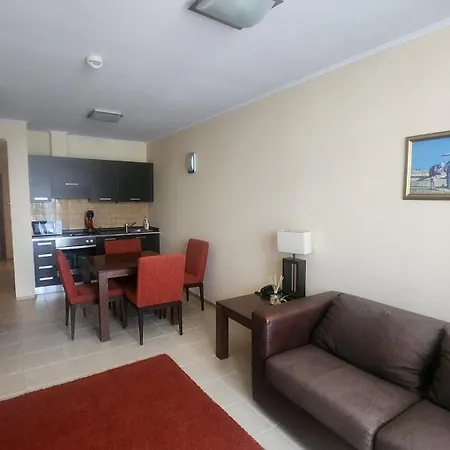 Sunset C4-17 Apartman